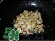 魚丸和雞蛋可以一起吃嗎？魚丸和雞蛋能不能同時(shí)吃？