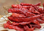 干辣椒發(fā)霉了還能吃嗎？干辣椒發(fā)霉了怎么辦？