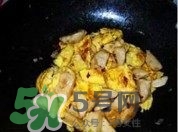 魚丸和雞蛋可以一起吃嗎？魚丸和雞蛋能不能同時(shí)吃？