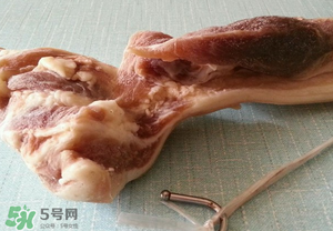 腌肉會(huì)壞嗎？腌肉放久了能吃嗎？