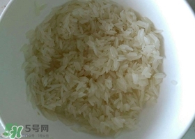 珍珠丸子可以用大米嗎？珍珠丸子用大米怎么做？