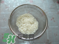 珍珠丸子蒸多長(zhǎng)時(shí)間？珍珠丸子要蒸多久？