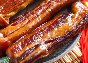 臘肉放冷藏還是冷凍？臘肉冷凍可以保存多久？