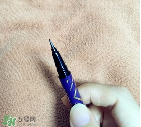 液體眉筆是什么？液體眉筆和眉筆哪個好用？