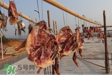 腌鴨肉放多少鹽合適？腌一斤臘鴨要給多少鹽？