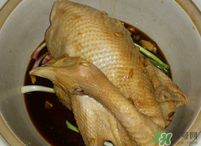 腌雞肉用什么調(diào)料？雞肉用什么腌制？