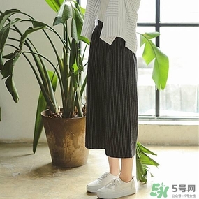 2017年流行什么褲子？2017年褲子流行顏色和搭配