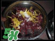 臘豬腳燉什么好吃？臘豬蹄燉什么好吃？