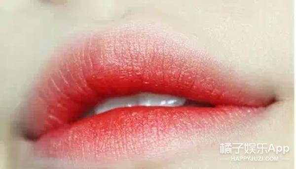 反咬唇妝怎么畫？反咬唇妝畫法圖解