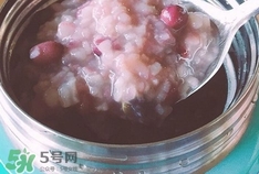 紅豆大米粥的營(yíng)養(yǎng)價(jià)值 紅豆大米粥的功效與作用及做法