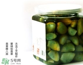 臘八蒜霉了可以吃嗎？發(fā)霉的大蒜可以腌制臘八蒜嗎？