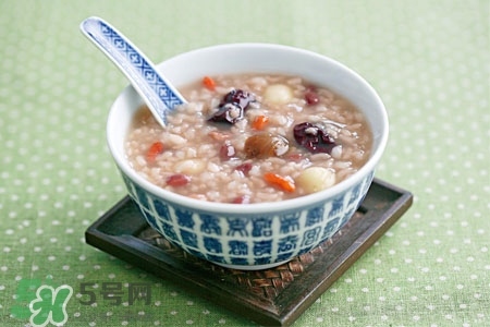 臘八飯熱量高嗎？吃臘八飯會發(fā)胖嗎？