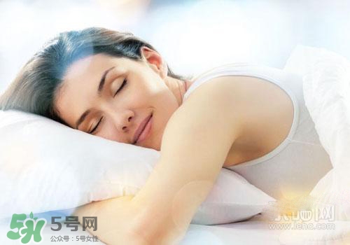 冬天不戴胸罩好不好？冬天胸罩幾天換一次？