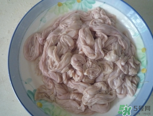 豬小腸可以做臘腸嗎？豬小腸可以做香腸嗎？