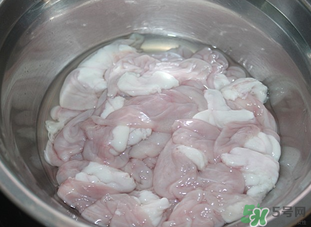 豬小腸可以做臘腸嗎？豬小腸可以做香腸嗎？