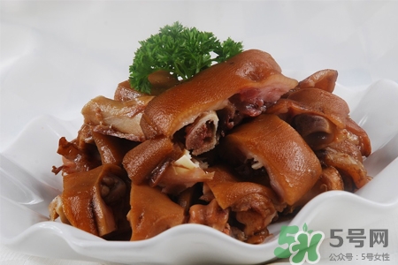 豬蹄是豐胸的嗎？吃豬蹄胸部會變大嗎？