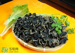 干木耳發(fā)霉了還能吃嗎？干木耳發(fā)霉了怎么處理？