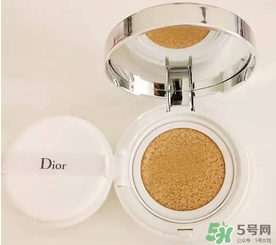 dior迪奧氣墊好用嗎？dior迪奧氣墊和蘭蔻氣墊哪個好用？