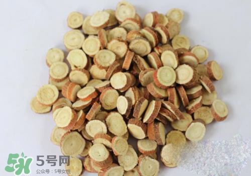 高血脂泡腳用什么藥好？高血脂用什么藥泡腳？