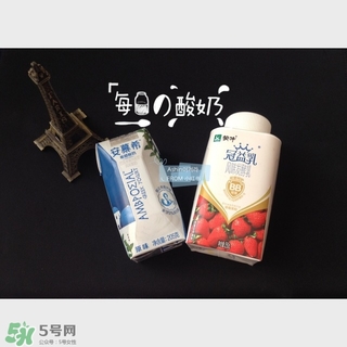 純甄和安慕希哪個(gè)好？純甄和安慕希酸奶哪個(gè)好喝？
