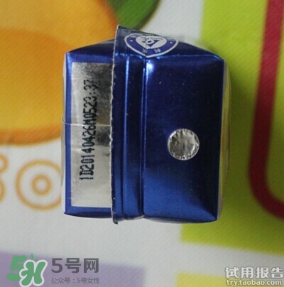 純甄和安慕希哪個(gè)好？純甄和安慕希酸奶哪個(gè)好喝？