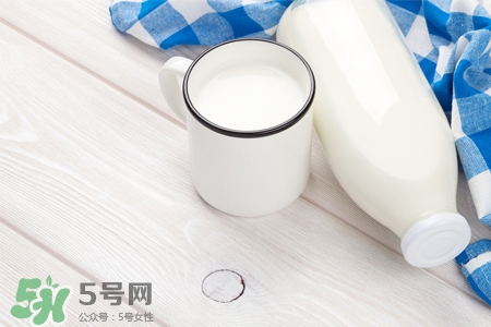 乙肝患者能喝牛奶嗎？乙肝患者喝牛奶有講究
