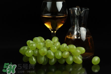 乙肝患者能喝紅酒嗎？喝紅酒對乙肝有影響嗎？