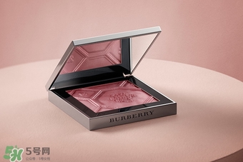 巴寶莉2017年春季限定腮紅多少錢？burberry2017腮紅試色圖