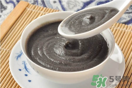 芝麻糊上火嗎？吃黑芝麻糊會上火嗎？