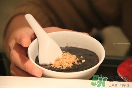 芝麻糊怎么沖？芝麻糊怎么沖沒疙瘩？