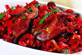 臘狗肉怎么腌制？臘狗肉怎么做好吃？