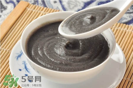 芝麻糊不能和什么一起吃？芝麻糊與哪些食物相克？