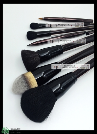 kevyn aucoin化妝刷怎么樣？KA化妝刷怎么用？
