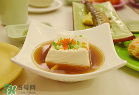 晚上吃豆腐會(huì)發(fā)胖嗎？減肥可以吃豆腐嗎？