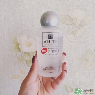 大創(chuàng)美白化妝水爽膚水怎么樣？大創(chuàng)化妝水好用嗎？