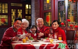 過(guò)年給父母買什么禮物,過(guò)年回家送什么禮物好