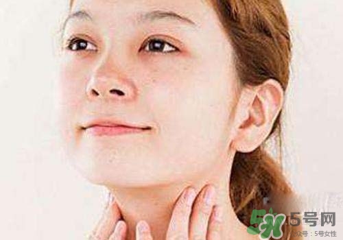 補(bǔ)水霜什么時候用？補(bǔ)水霜什么時候用好？