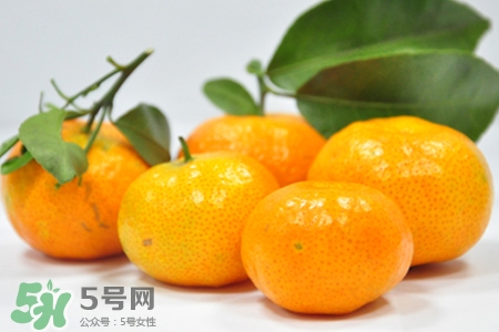 烤沙糖桔可以治咳嗽嗎？蒸沙糖桔可以治咳嗽嗎？