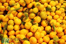 寶寶可以吃冰糖橘嗎？寶寶吃冰糖橘上火嗎？