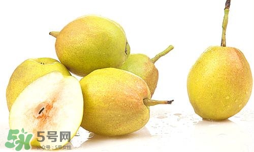 吃香梨會上火嗎？香梨吃多了會上火嗎？