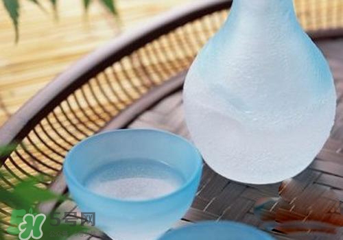 孕婦可以用白醋洗臉嗎？孕婦用白醋洗臉好嗎？