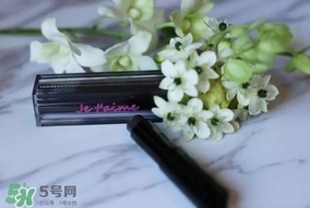 紀(jì)梵希我愛你口紅多少錢？紀(jì)梵希情人節(jié)我愛你刻字口紅價(jià)格