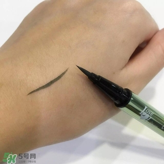 眼線雨衣是什么？眼線雨衣好用嗎