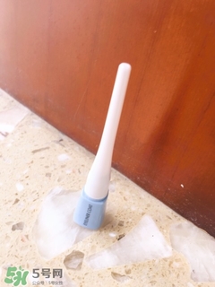 眼線雨衣怎么用？眼線雨衣使用方法