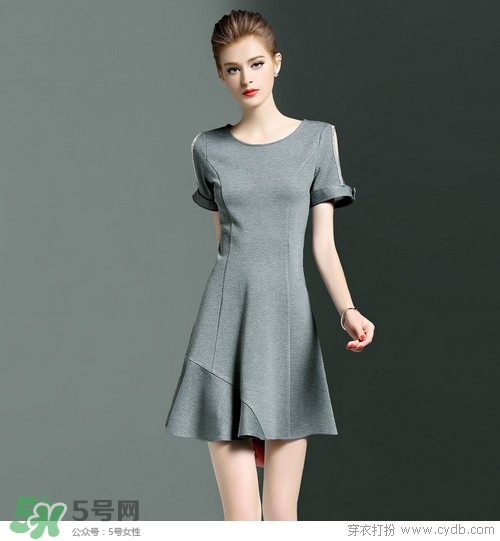 3月份去三亞穿什么？三月份去三亞穿什么衣服？