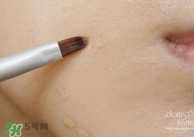 遮瑕液怎么用？遮瑕液使用方法