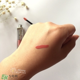 迪奧豆沙色口紅是什么色號(hào)？dior迪奧豆沙色口紅試色