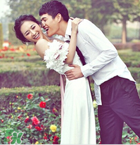 拍婚紗照可以戴眼鏡嗎？拍婚紗照戴眼鏡好不好？