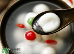 元宵為什么會(huì)裂開？怎么煮元宵不容易裂開？
