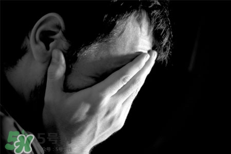 為什么春天容易抑郁？春天是抑郁癥高發(fā)季